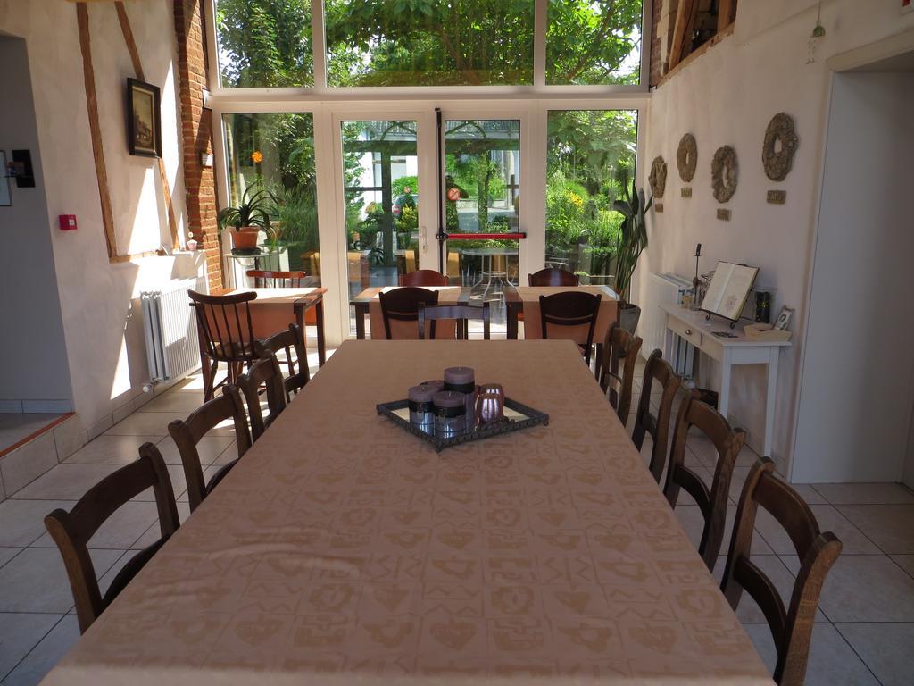 De Aventurijn Bed & Breakfast Riemst Exterior photo